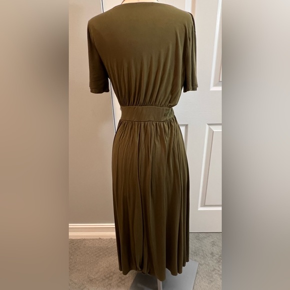 Long short sleeve dress by West Kei - Picture 5 of 7